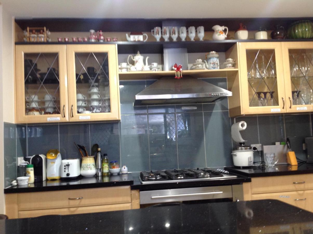 A Home Away From Home แคนเบอร์รา ภายนอก รูปภาพ