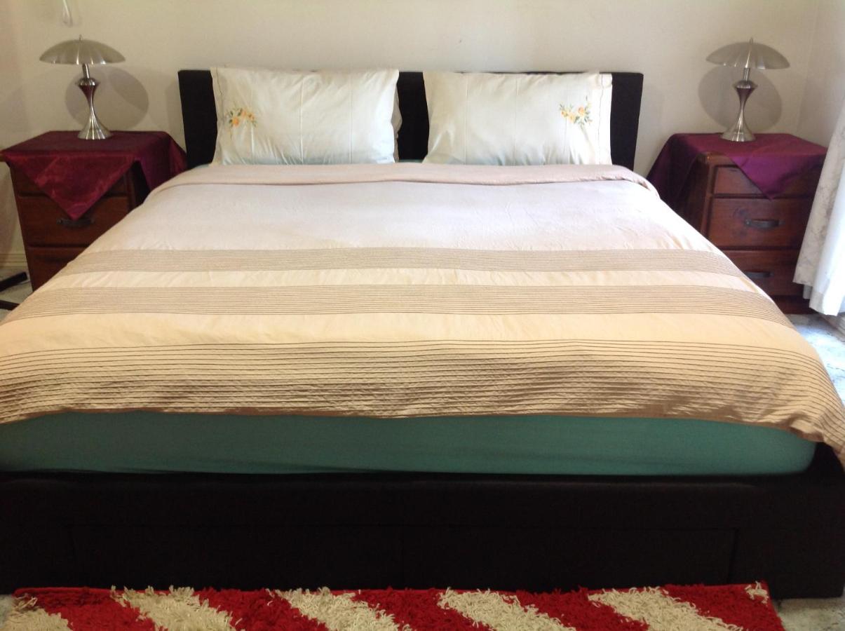 A Home Away From Home แคนเบอร์รา ภายนอก รูปภาพ